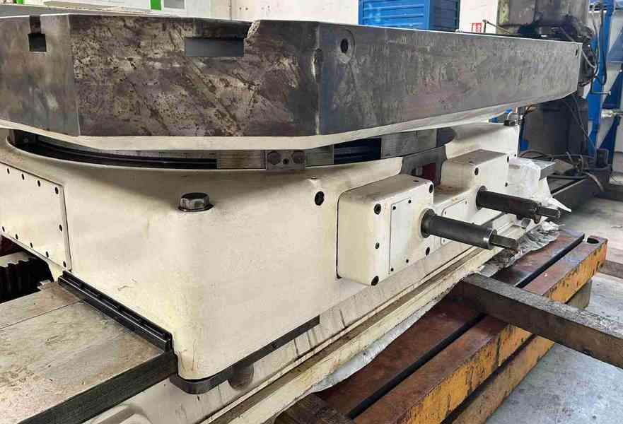 Otočný stůl pro obráběcí stroj E20 po GO - foto 3