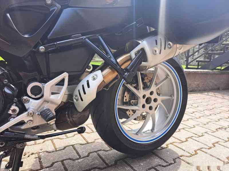 BMW F 800 GT - ABS, ESA, INFO, ASC, VYHŘÍVANÉ RUKOJETI 107.0 - foto 11