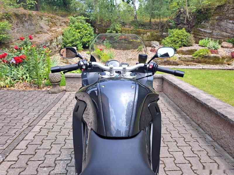 BMW F 800 GT - ABS, ESA, INFO, ASC, VYHŘÍVANÉ RUKOJETI 107.0 - foto 7