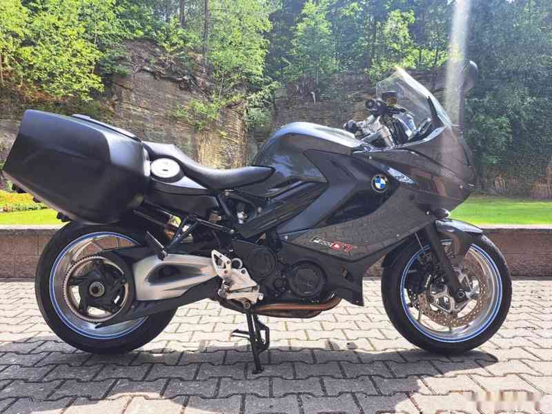 BMW F 800 GT - ABS, ESA, INFO, ASC, VYHŘÍVANÉ RUKOJETI 107.0 - foto 17