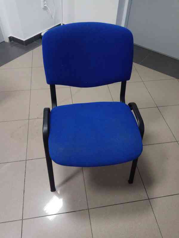 prodej židlí - foto 2