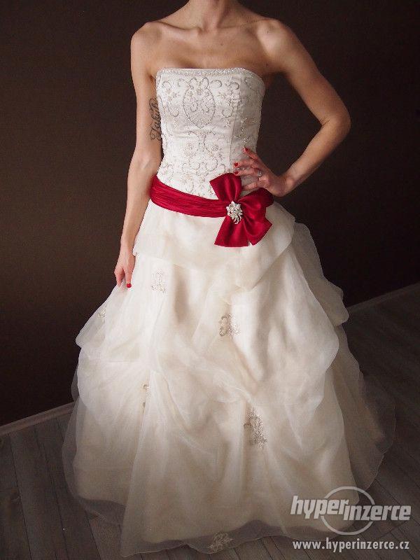 Luxusní svatební šaty zn. Nuxial vel. 36/38 - foto 1