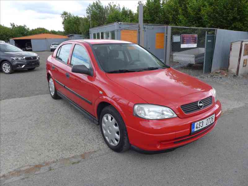 Opel Astra 1,4 i plně funkční, tažné - foto 2
