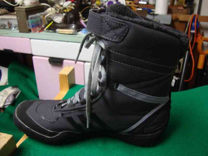 Zimní dámské boty Adidas LIBRIA WINTER BOOT CP PL W vel. 37 - foto 9