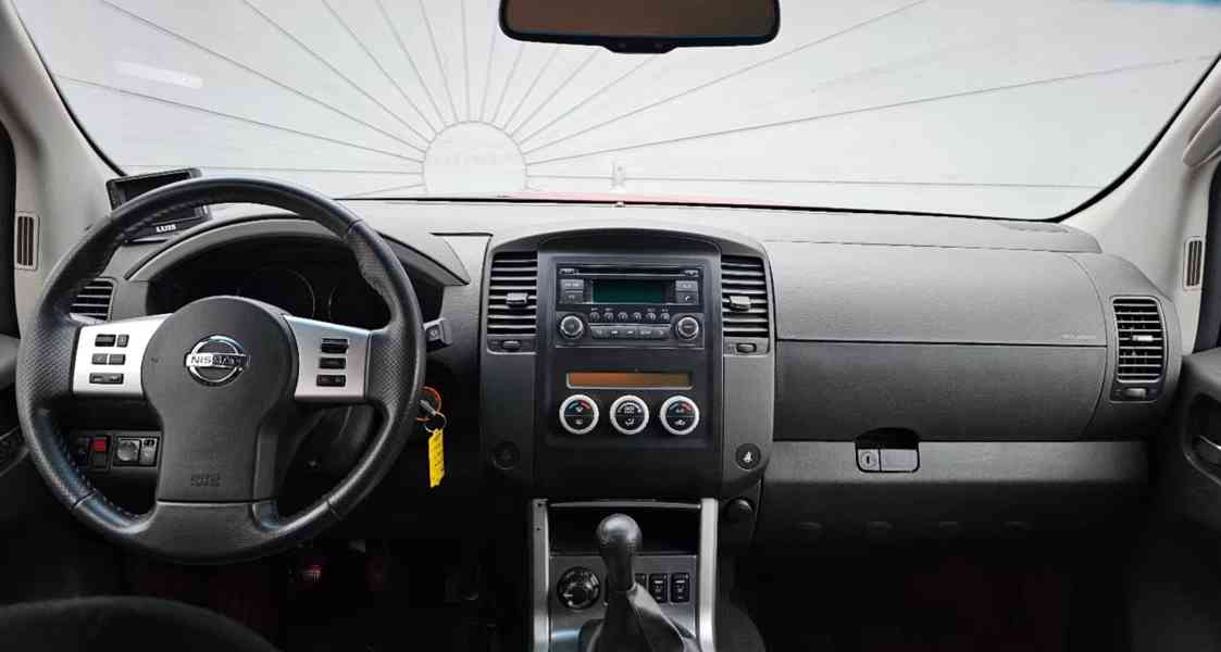 Nissan Pathfinder 2.5 dCi SE 140kw - foto 16
