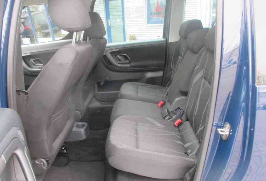Škoda Roomster 1.4i Active Plus Edition benzín 63kw - foto 15