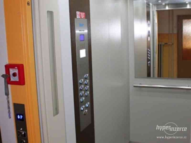 Pronájem bytu 2+1 o výměře 61m2 v Plzni Doubravce - foto 4