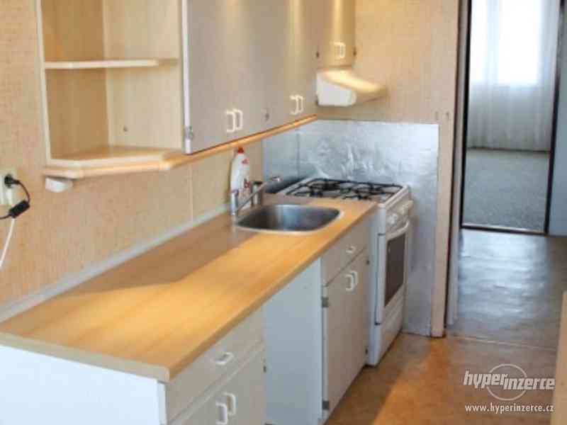 Pronájem bytu 2+1 o výměře 61m2 v Plzni Doubravce - foto 6