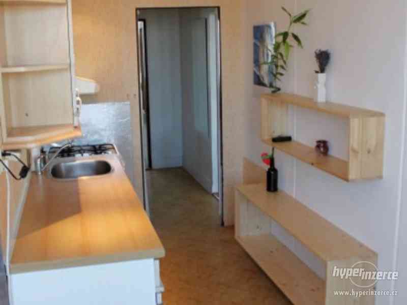 Pronájem bytu 2+1 o výměře 61m2 v Plzni Doubravce - foto 7