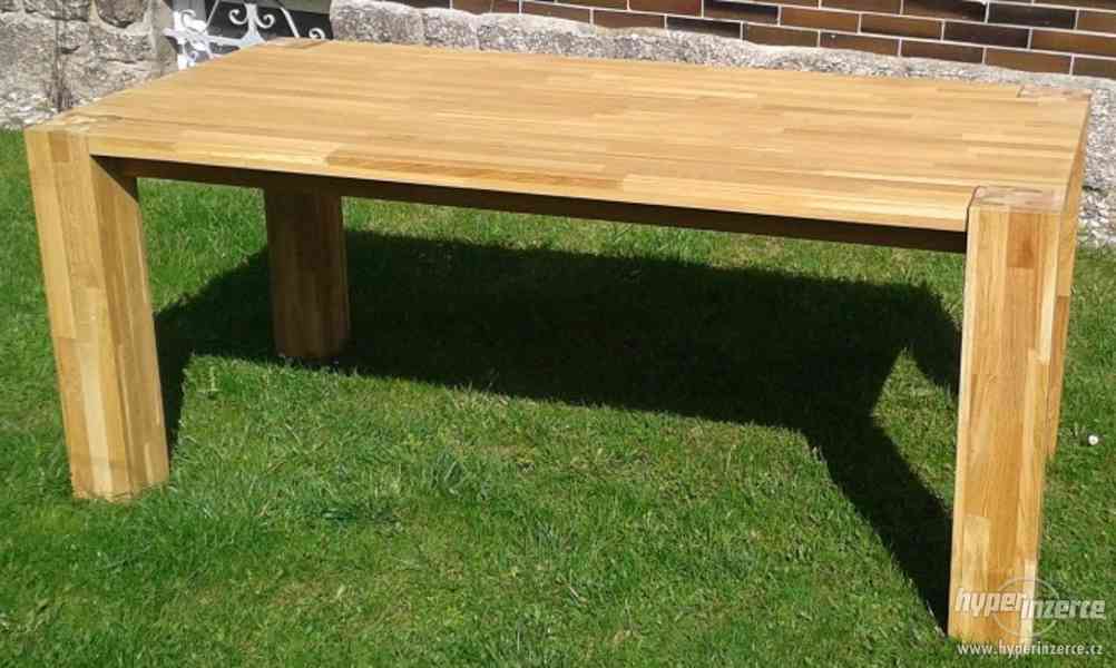 Masivní dubový jídelní stůl - - foto 6