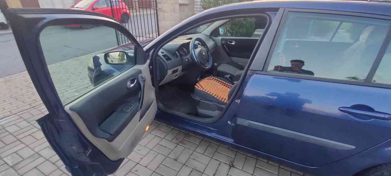 Renault Megane 1.5 CDi 2005 první majitel  - foto 11