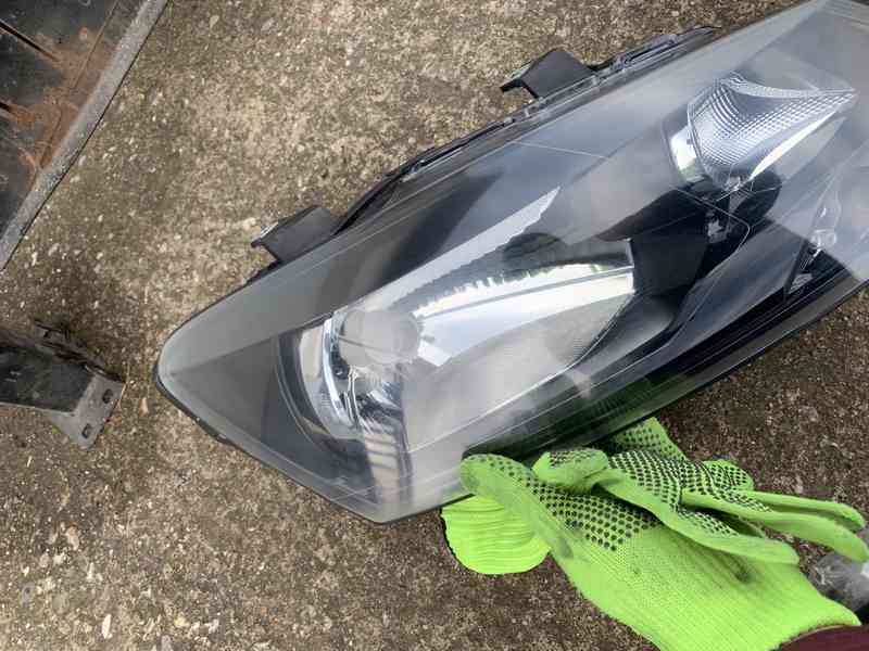 predni svetlo svetla vw polo 6r prave leve 09-14 - foto 10