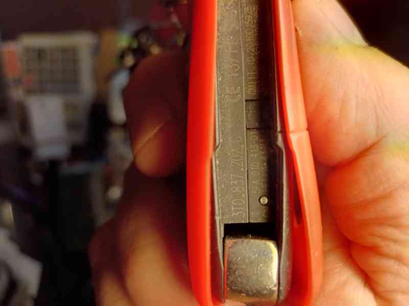 Náchod, koupím klíč na ŠKODA  - foto 1