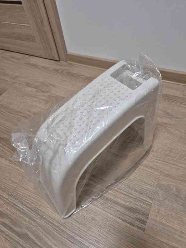 Pedikérská stolička - foto 5