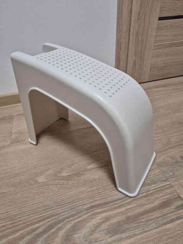 Pedikérská stolička