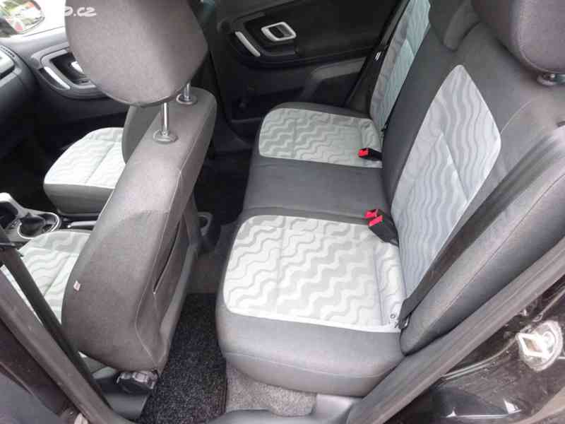 Škoda Fabia 1.4i 16V Combi r.v.2010 (63 kw) stk:5/2028 - foto 15