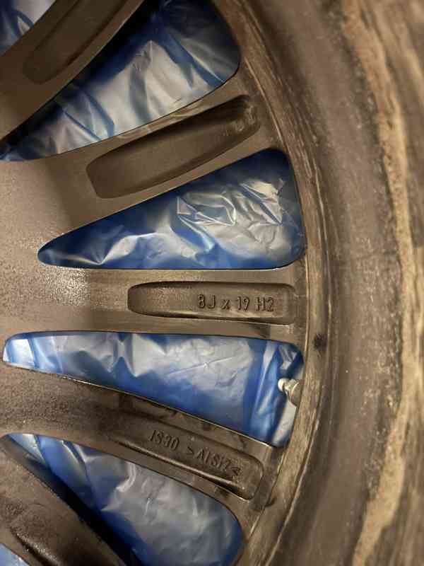 Zánovní 19" originální sada BMW Styling 633 Black, vč. TPMS - foto 6