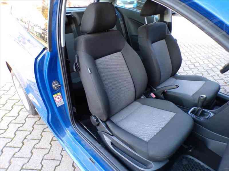 Volkswagen Polo 1,2 12V TREND - foto 13