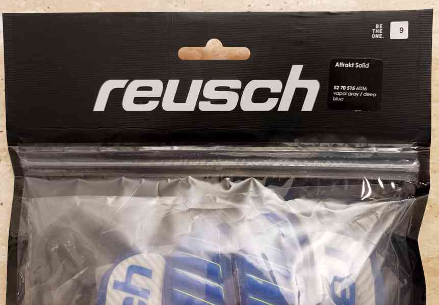  Brankářské rukavice Reusch Attrakt Solid, velikost 9, nové  - foto 5