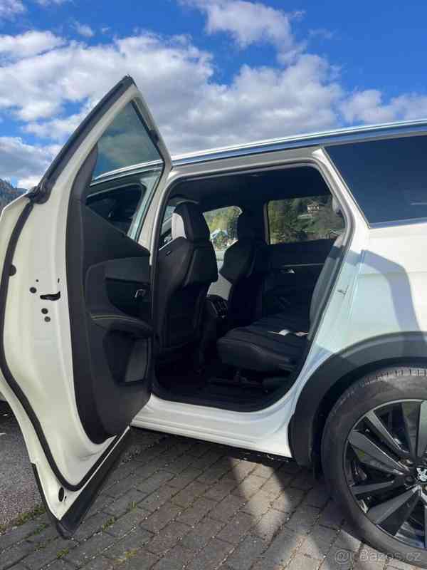 Peugeot 5008 1,6 servisováno - foto 9
