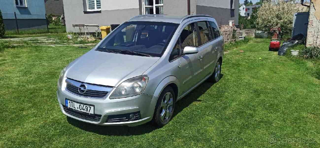 Opel Zafira B	 - foto 1