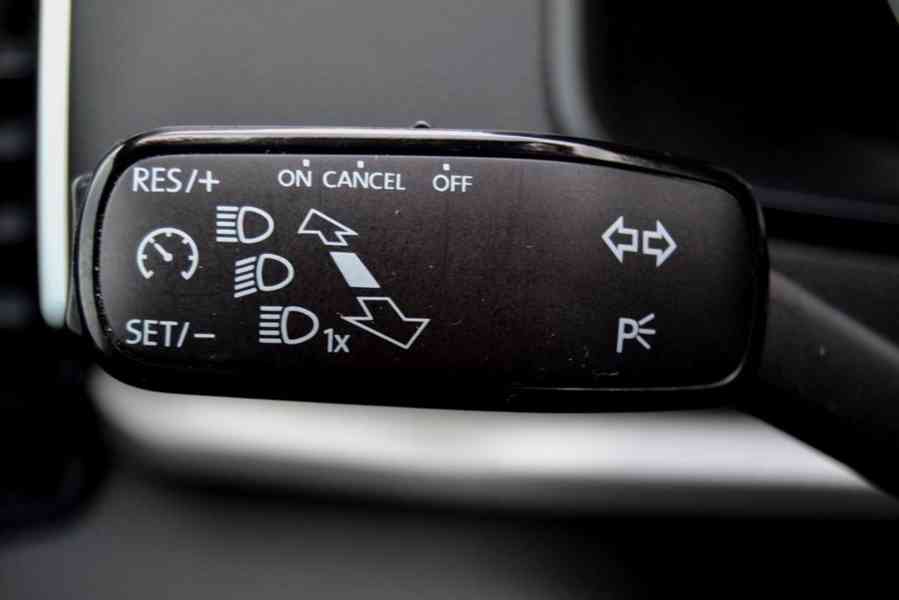 Škoda Karoq 1.5 TSI 110kW ACT Ambition - foto 10