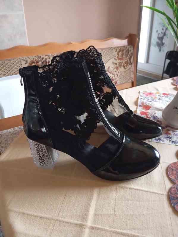 Dámské boty - foto 2