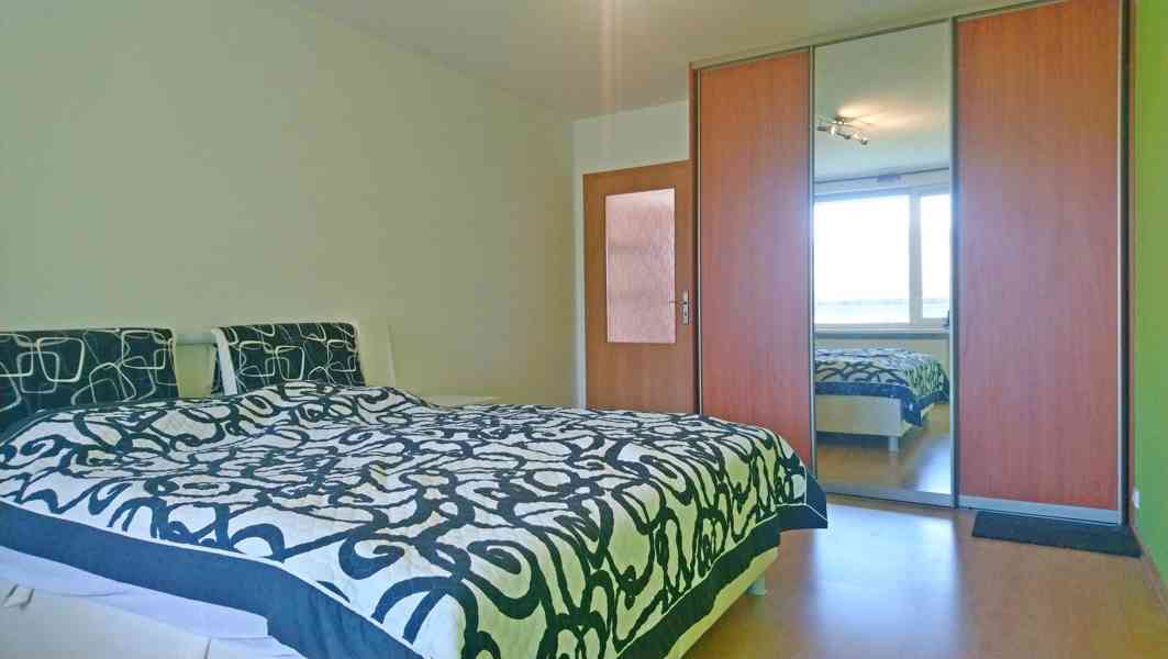 Pronájem 3+kk, 66m2 (balk+garáž) (Jablonec, ul. Vlaštovčí)  - foto 3