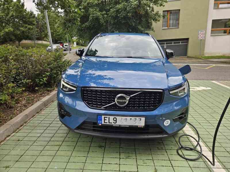 Volvo XC40 T4 FWD AUT PHEV, 8/2022 - foto 5
