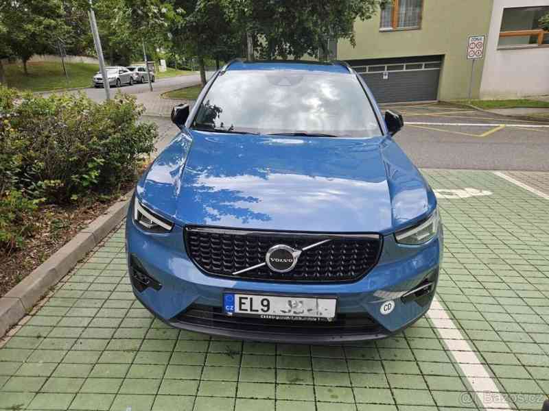 Volvo XC40 T4 FWD AUT PHEV, 8/2022 - foto 3