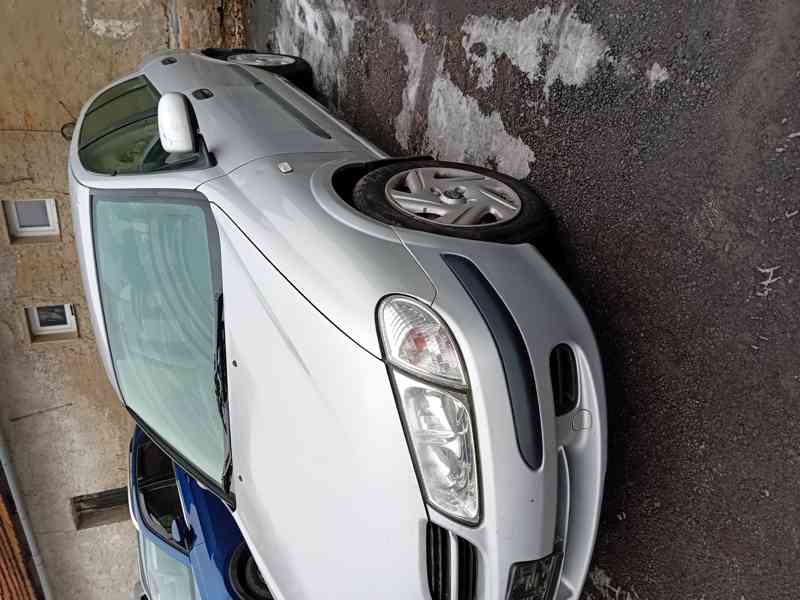 Prodám díly z NISSAN ALMERA 1.8 84kW,2002 QG18 - foto 2