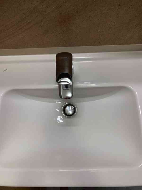 Sada umyvadlo Jika Cubito a umyvadlová baterie Hansgrohe - foto 4