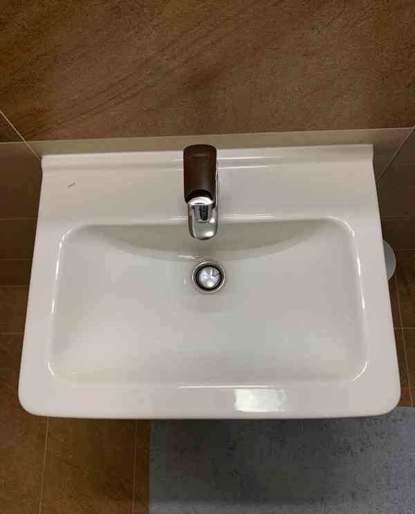 Sada umyvadlo Jika Cubito a umyvadlová baterie Hansgrohe - foto 3