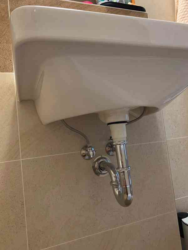 Sada umyvadlo Jika Cubito a umyvadlová baterie Hansgrohe - foto 2