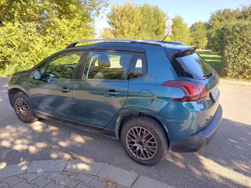 Peugeot 2008 1,2   2008 55 tis km - foto 19