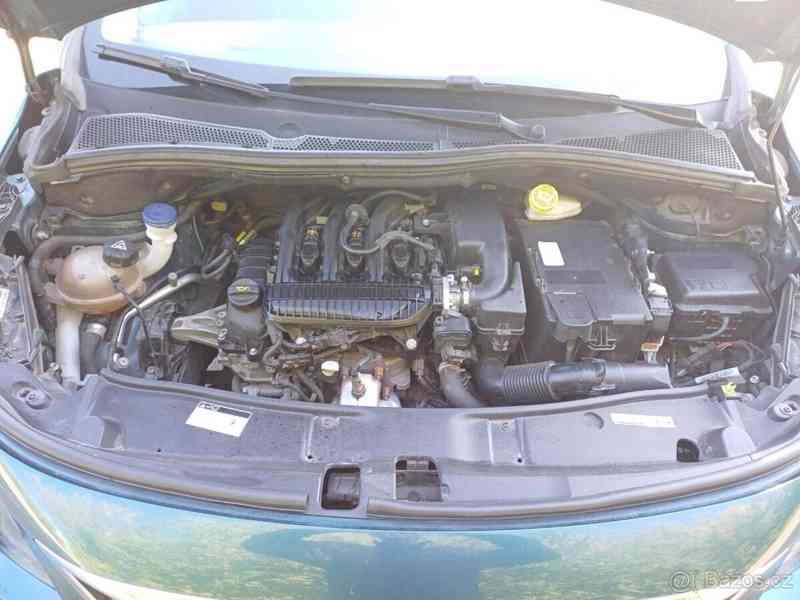 Peugeot 2008 1,2   2008 55 tis km - foto 4