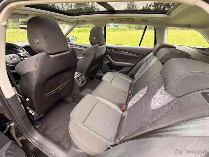 Škoda Octavia 2,0   TDI 85 kW | 2024 | 38 000 km - foto 8