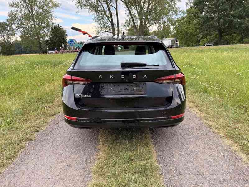 Škoda Octavia 2,0   TDI 85 kW | 2024 | 38 000 km - foto 9