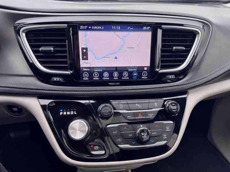 Chrysler Pacifica 3,6 RU SUNROOF NAVI LIMITED S 2019 - foto 23