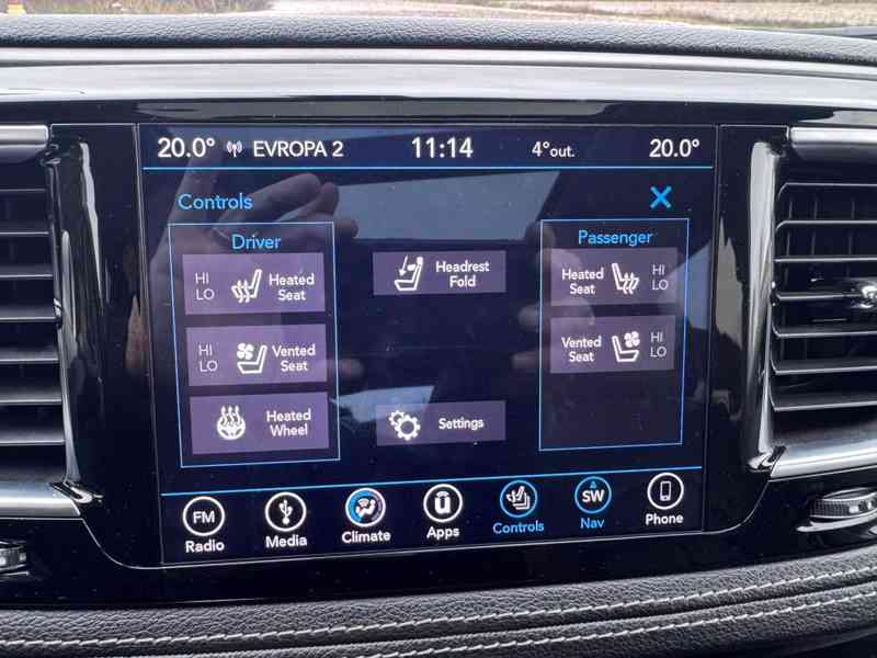 Chrysler Pacifica 3,6 RU SUNROOF NAVI LIMITED S 2019 - foto 26