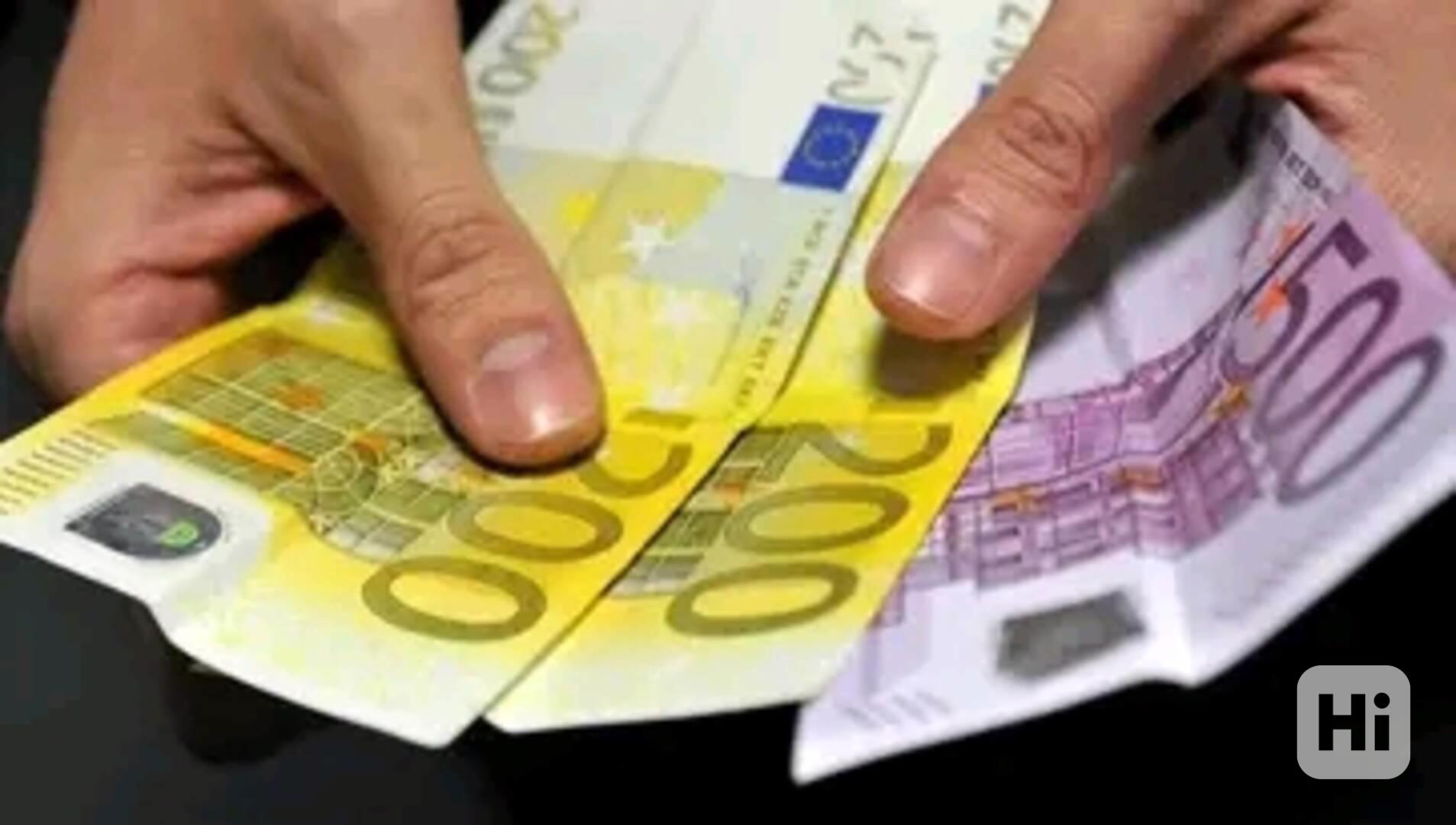 ultrarychlé mikroúvěry a bankovní ochrana - foto 1