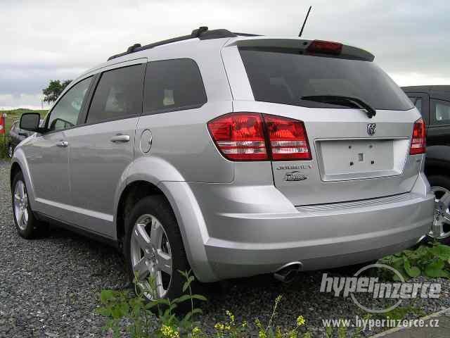 DODGE JOURNEY SXT, 3,5 L, V6 - NOVÉ VOZIDLO - foto 4