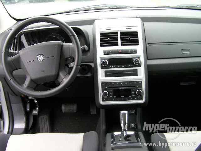 DODGE JOURNEY SXT, 3,5 L, V6 - NOVÉ VOZIDLO - foto 9