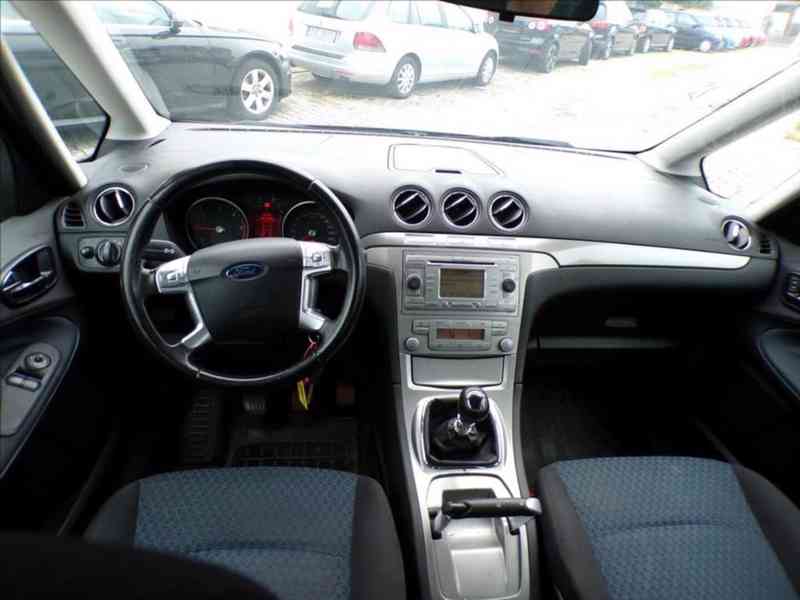 Ford Galaxy 1,8 TDCI 7 MÍST - foto 5