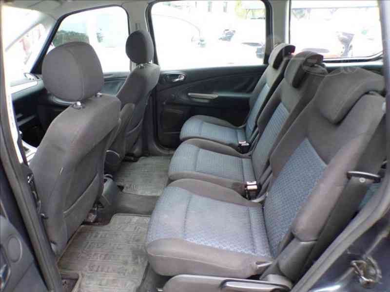 Ford Galaxy 1,8 TDCI 7 MÍST - foto 8