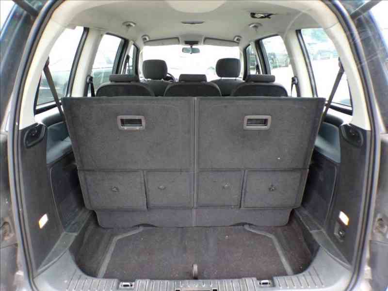 Ford Galaxy 1,8 TDCI 7 MÍST - foto 10