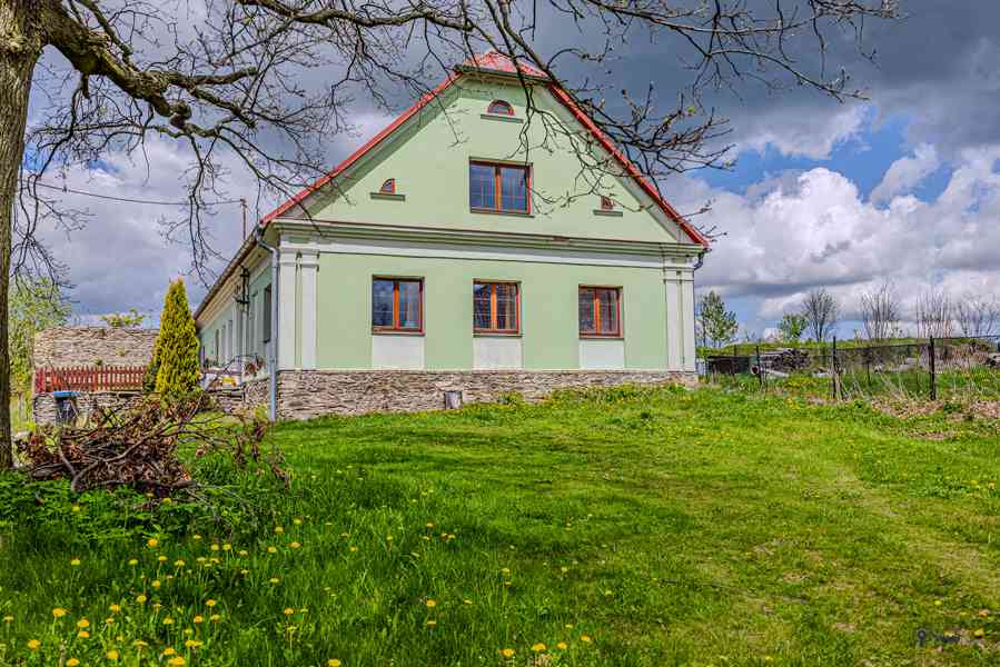 Prodej domu 460 m², Razová - foto 2