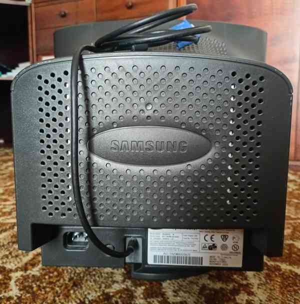 CRT monitor 17" - foto 3