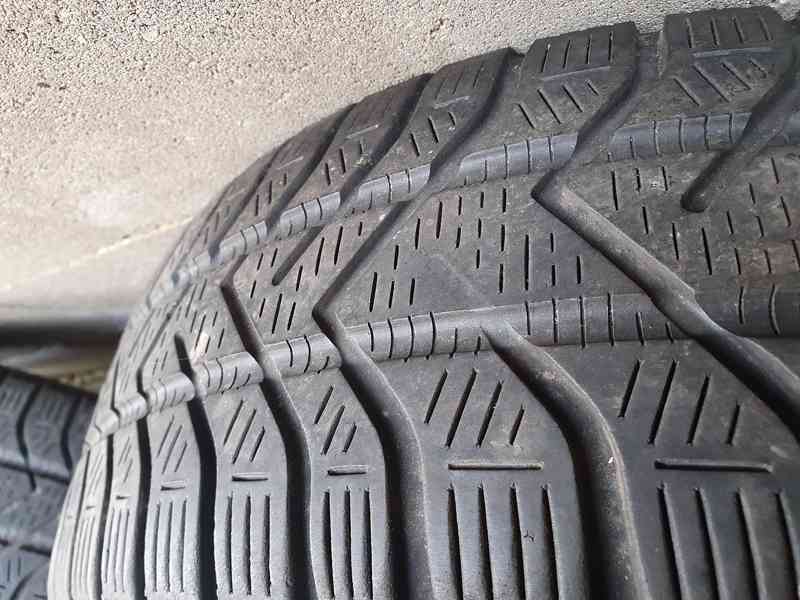 PIRELLI W190 SNOWCONTROL 3 185/60 R 14 82T - foto 3