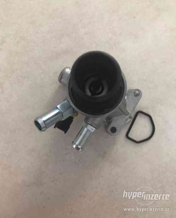 TERMOSTAT DODGE NITRO ,JEEP LIBERTY 07-09, 2,8 CRD - foto 1